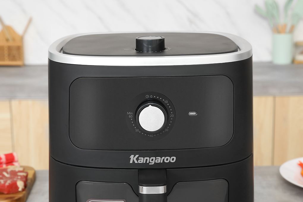 Nồi chiên không dầu Kangaroo 8 lít KGAF81MG Màu Đen