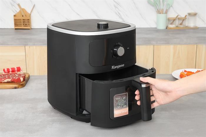 Nồi chiên không dầu Kangaroo 8 lít KGAF81MG Màu Đen