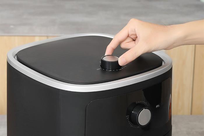 Nồi chiên không dầu Kangaroo 8 lít KGAF81MG Màu Đen