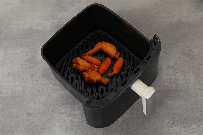 Nồi chiên không dầu Bear 6 lít AFR-165VY Màu Màu be