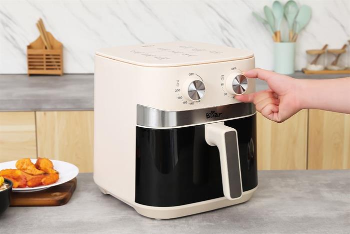 Nồi chiên không dầu Bear 9 lít AFR-215BF Màu Màu be