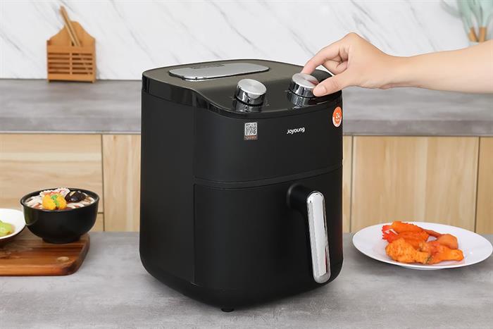 Nồi chiên không dầu Joyoung 6 lít JAF-612 Màu Đen