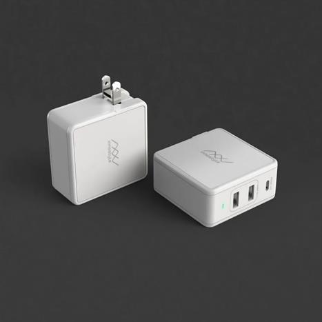 Sạc nhanh 3 cổng Type-C PD 61W Innostyle Gomax Plus IC73-3PDWHI Màu Trắng