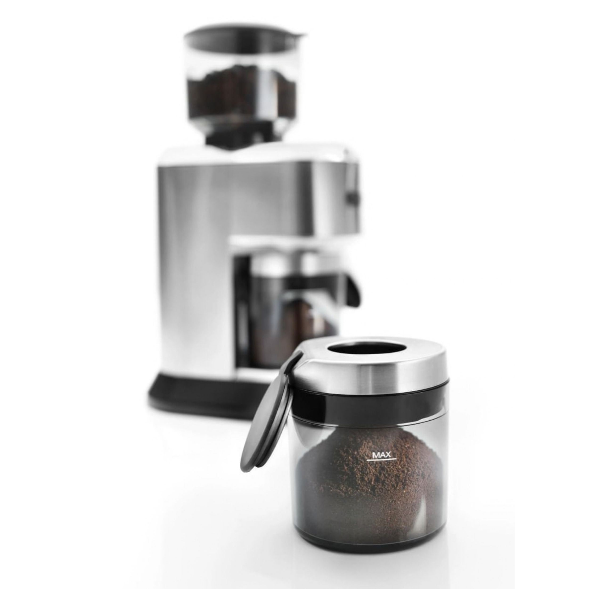Máy xay cà phê Delonghi KG521.M Màu Bạc