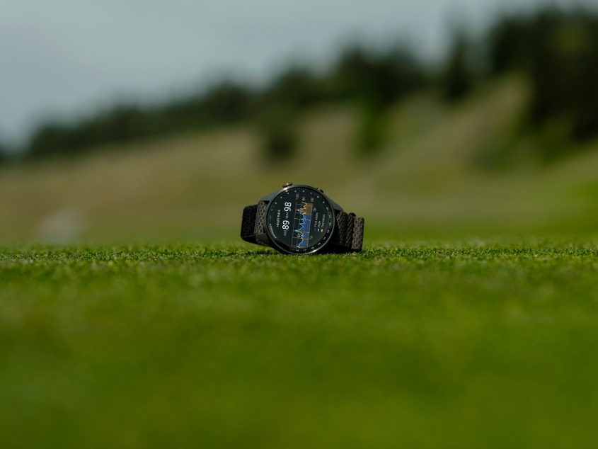 Garmin Golf Approach S72