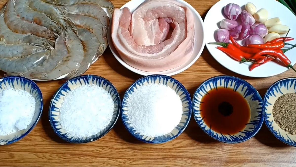 Nguyên liệu món ăn tôm rim thịt ba chỉ