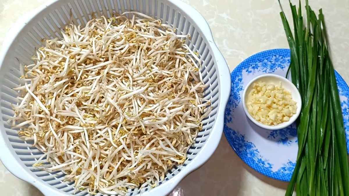 Nguyên liệu món ăn giá xào hẹ