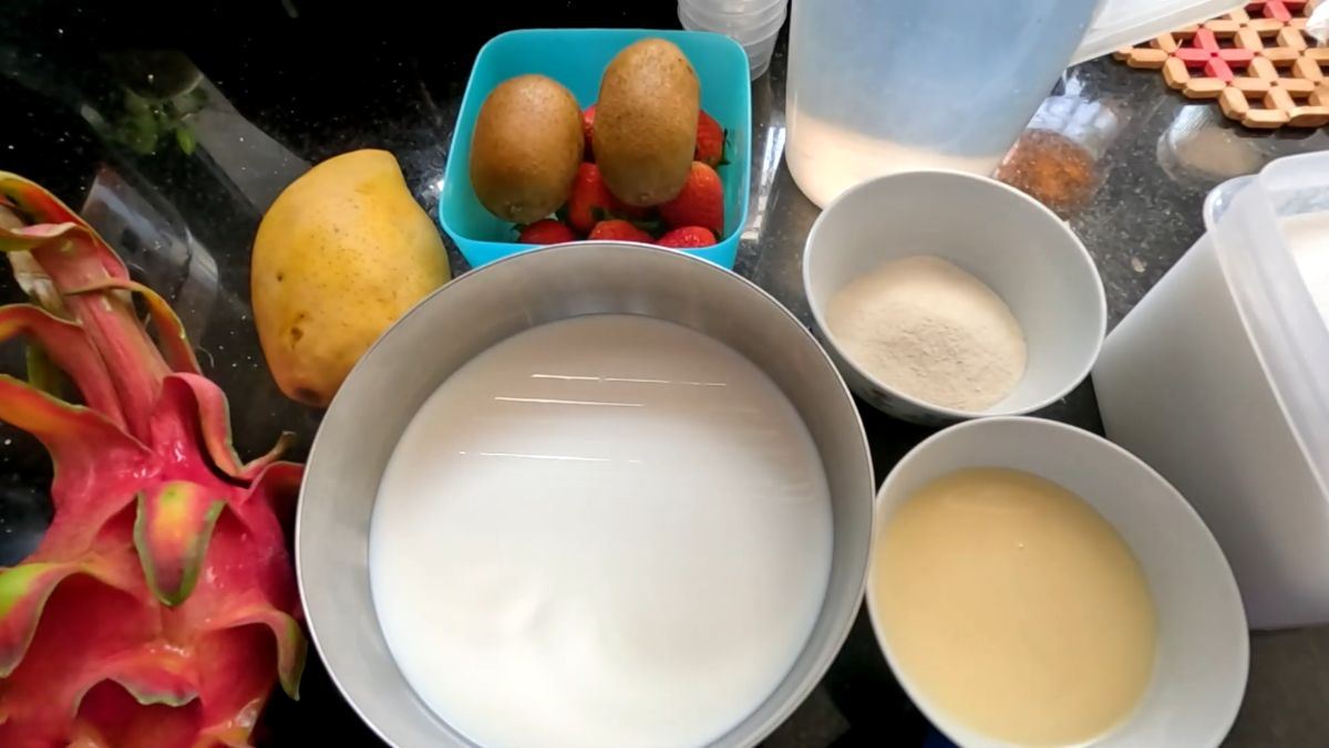 Nguyên liệu món ăn rau câu trái cây thập cẩm