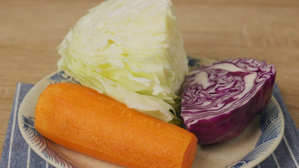 Nguyên liệu món ăn sốt mayonnaise trộn salad