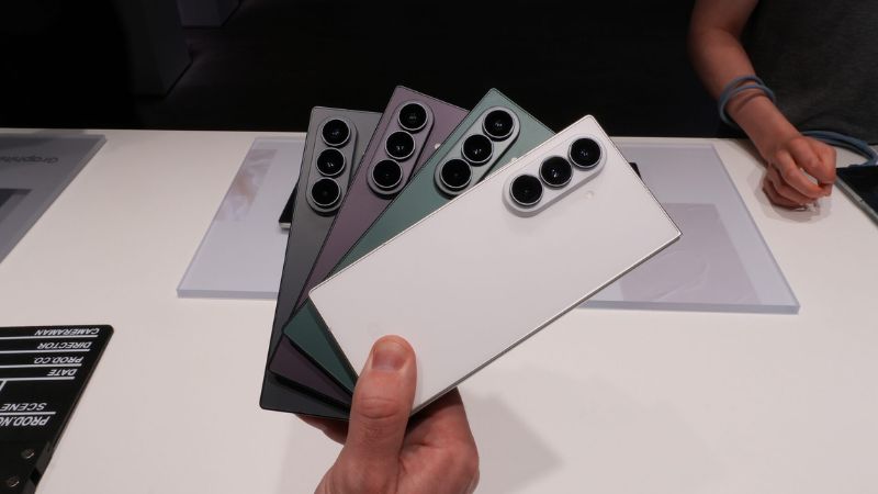 Samsung W27 Được Cho Là Dựa Trên Galaxy Z Fold8 Ultra