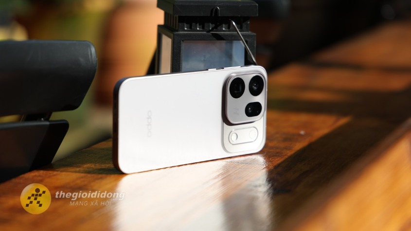 Cận Cảnh Oppo Find X10
