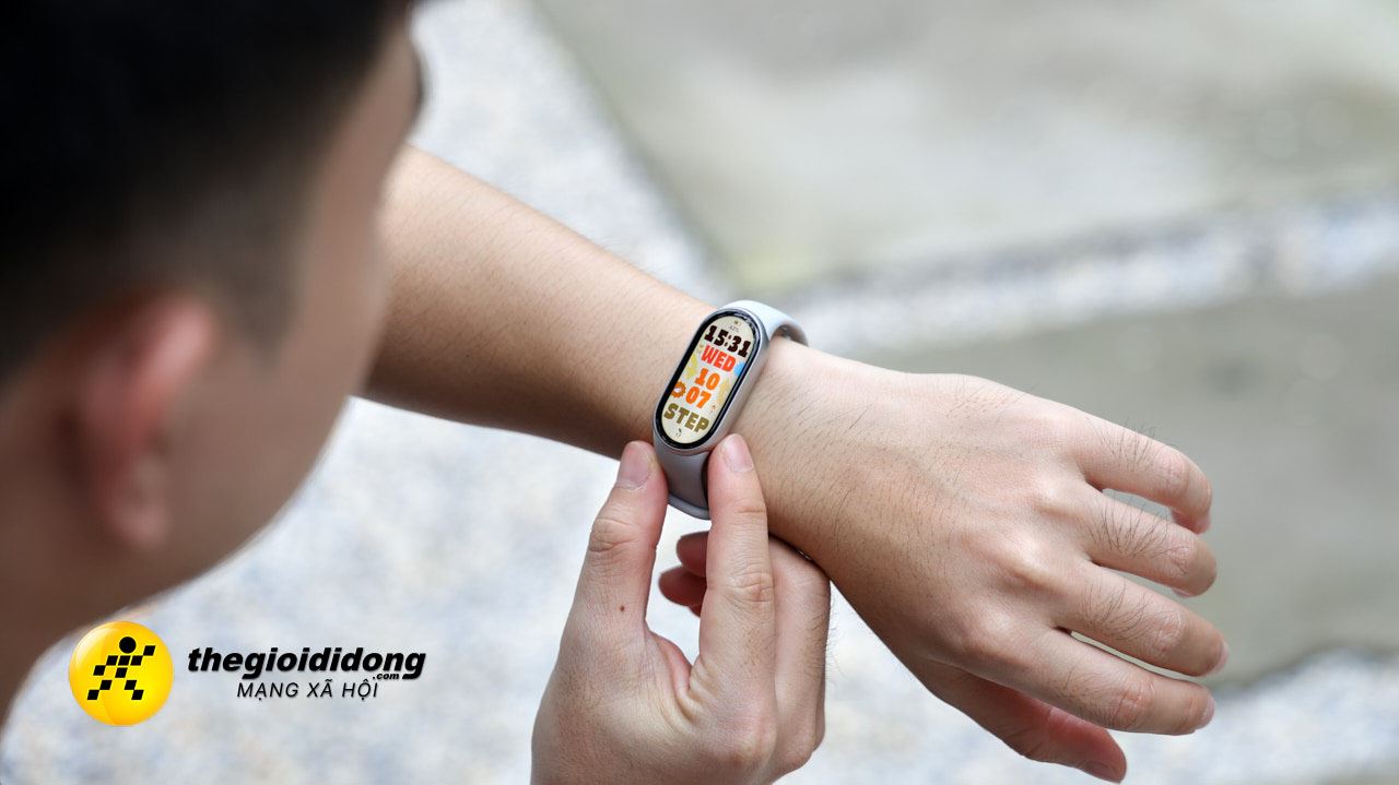 Đánh Giá Trên tay Xiaomi Smart Band 11: Cảm giác đeo tựa như không, màn hình 2.000 nits, pin 21 ngày