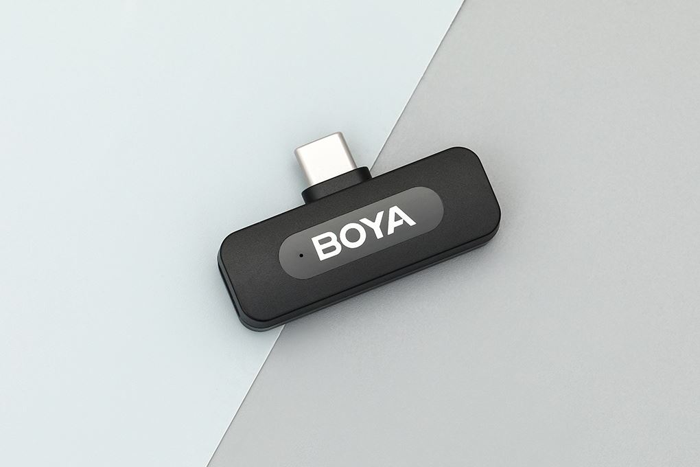 Micro không dây BOYA BY-V20 V2.0 Màu Đen
