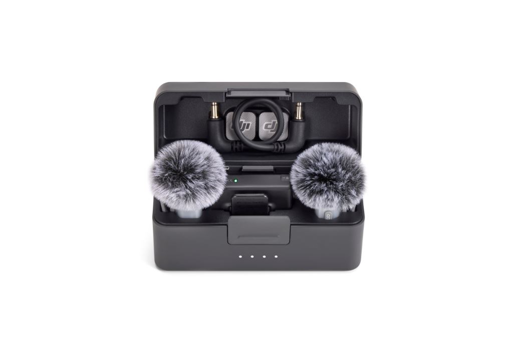Thiết bị thu âm không dây DJI Mic Mini 2 (2 TX + 1 RX + 1 Hộp sạc Mic)_DMMT02&DMMR01&DMMC02 Màu Đen