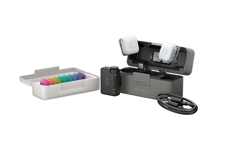 Thiết bị thu âm không dây DJI Mic Mini 2 (2 TX + 1 RX + 1 Hộp sạc Mic)_DMMT02&DMMR01&DMMC02 Màu Đen