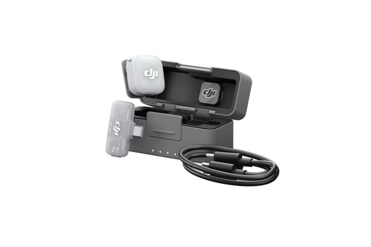 Thiết bị thu âm không dây DJI Mic Mini 2 (1 TX + 1 Mobile RX + 1 Hộp sạc Mic)_DMMT02&DMMR02&DMMCS2_1TX Màu Đen