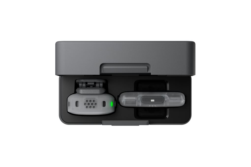 Thiết bị thu âm không dây DJI Mic Mini 2 (1 TX + 1 Mobile RX + 1 Hộp sạc Mic)_DMMT02&DMMR02&DMMCS2_1TX Màu Đen