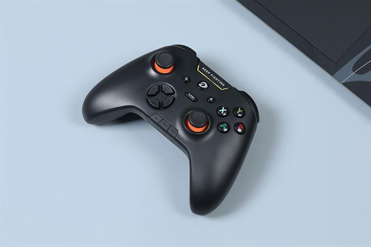 Tay cầm chơi game Dareu Đen H105 Màu Đen