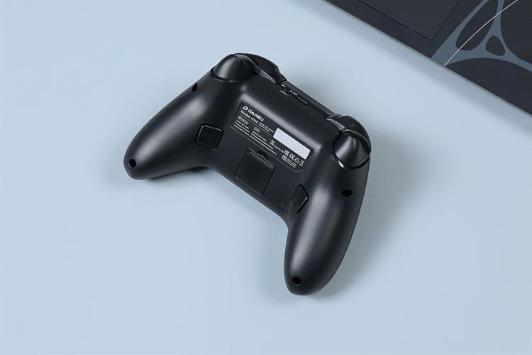 Tay cầm chơi game Dareu Đen H105 Màu Đen