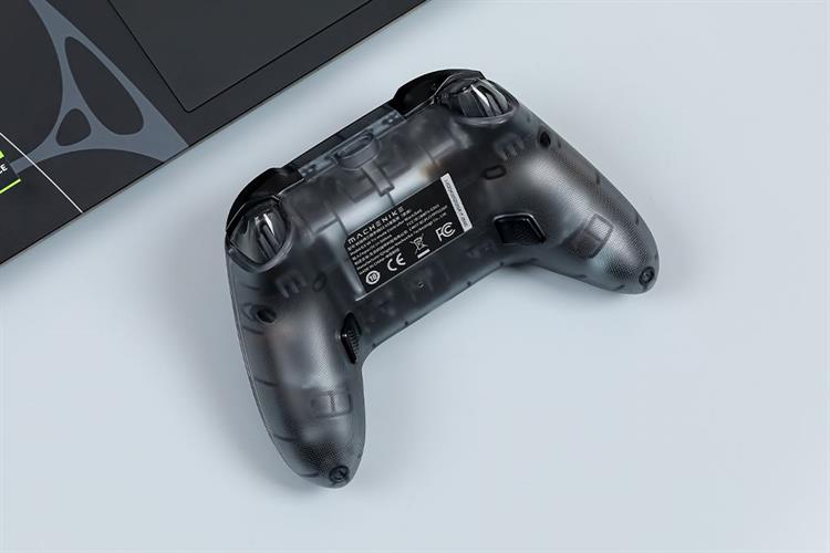 Tay cầm chơi game Machenike Đen G3 V2 Màu Đen