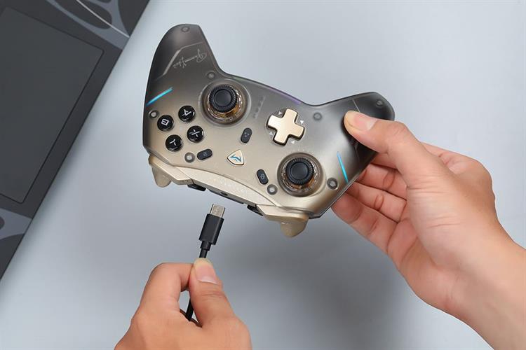 Tay cầm chơi game Machenike Đen Vàng G5 Pro V2 Premium Edition Màu Đen - Vàng