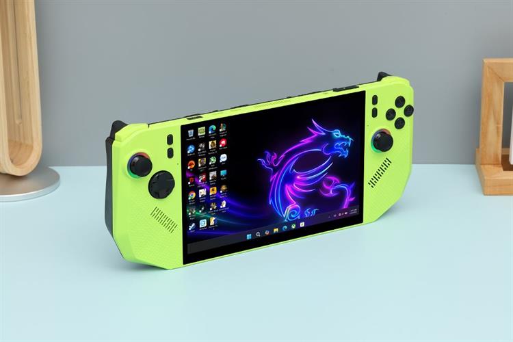 Máy chơi game MSI Claw BZ2EM-009VN Ryzen Z2 Extreme (24GB/1TB/120Hz/Win11) Màu Xanh lá