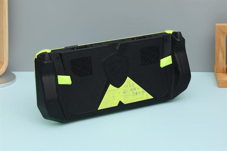 Máy chơi game MSI Claw BZ2EM-009VN Ryzen Z2 Extreme (24GB/1TB/120Hz/Win11) Màu Xanh lá