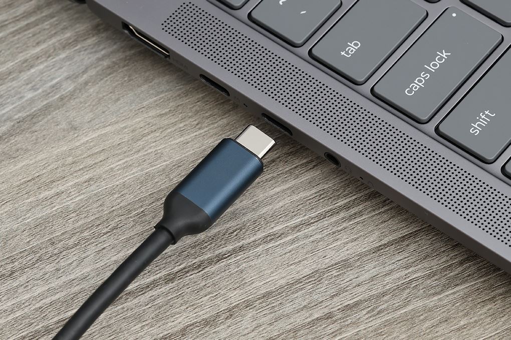 Adapter chuyển đổi Type C 8 in 1 HyperDrive Next HD4004 Màu Xanh đậm