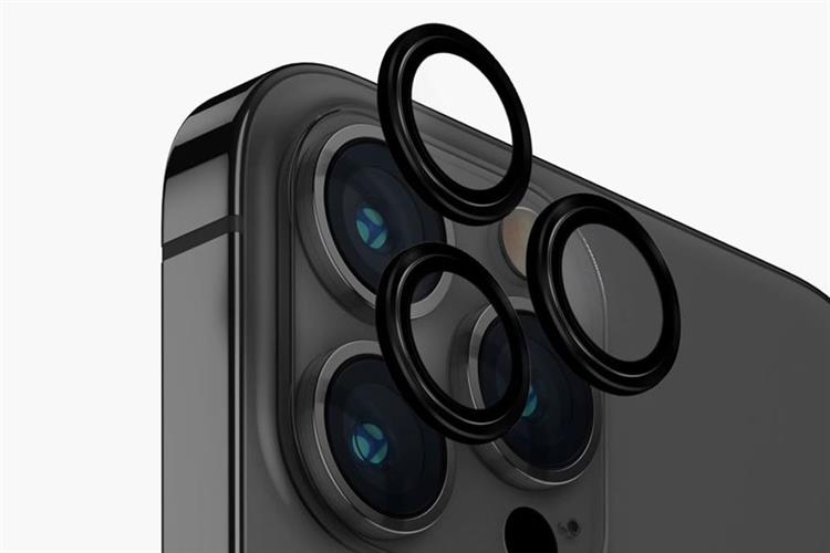 Miếng dán camera iPhone 15 Pro OPTIX ALUMINIUM UNIQ Màu Đen