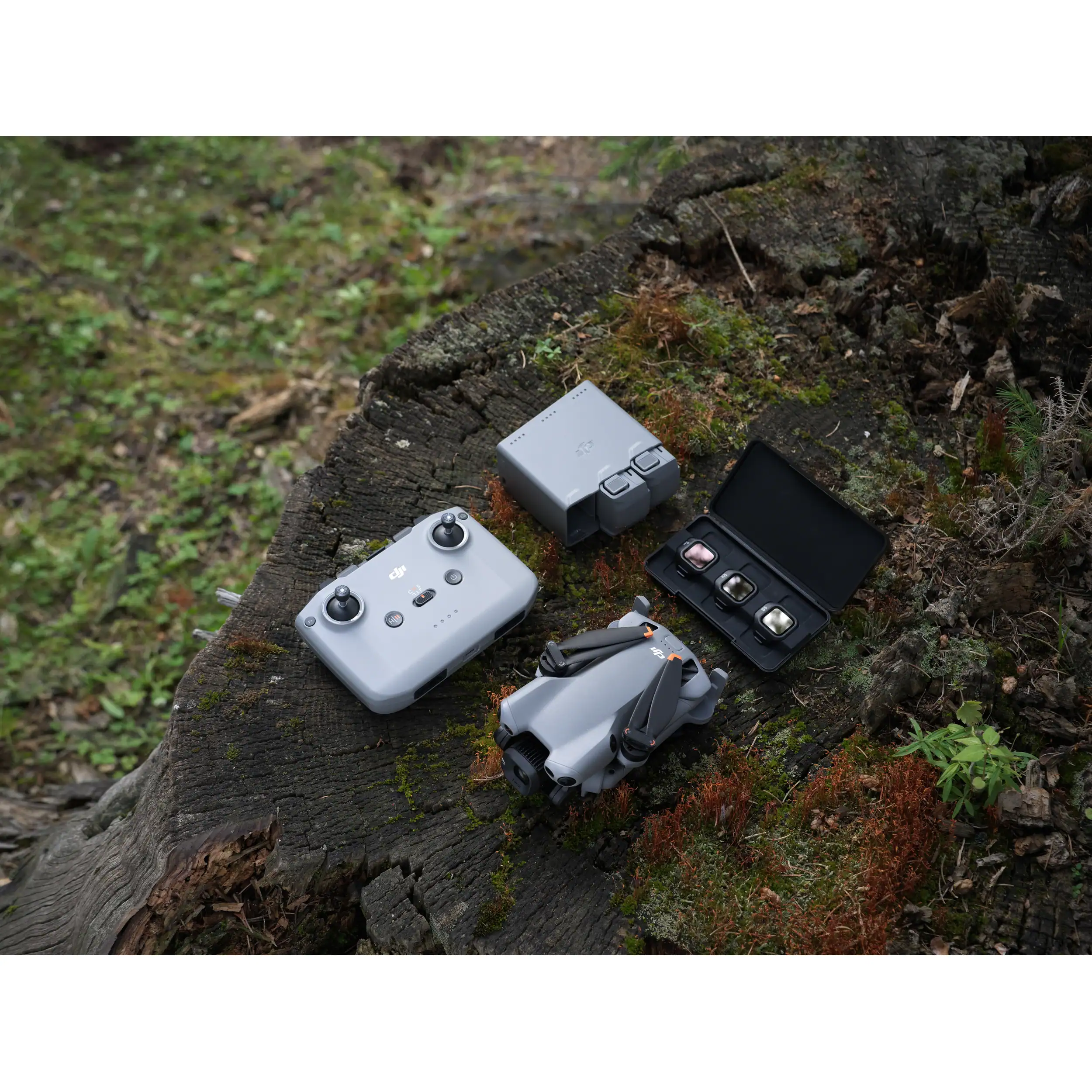 Flycam DJI Mini 5 Pro Fly More Combo (DJI RC-N3) Màu Xám