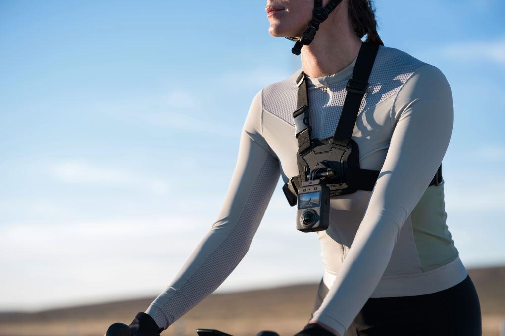 Camera kỹ thuật số DJI Osmo 360 Adventure Combo_OQ001ADV Màu Đen