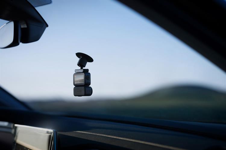 Camera kỹ thuật số DJI Osmo Nano (64GB) ON001&OD001 Màu Đen