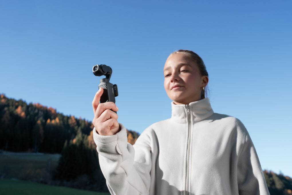 Camera kỹ thuật số DJI Osmo Pocket 4 Creator Combo_OP-041&DMT03 Màu Đen