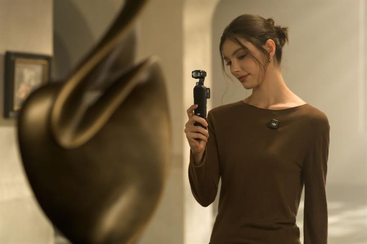 Camera kỹ thuật số DJI Osmo Pocket 4 Standard Combo_OP-041STD Màu Đen
