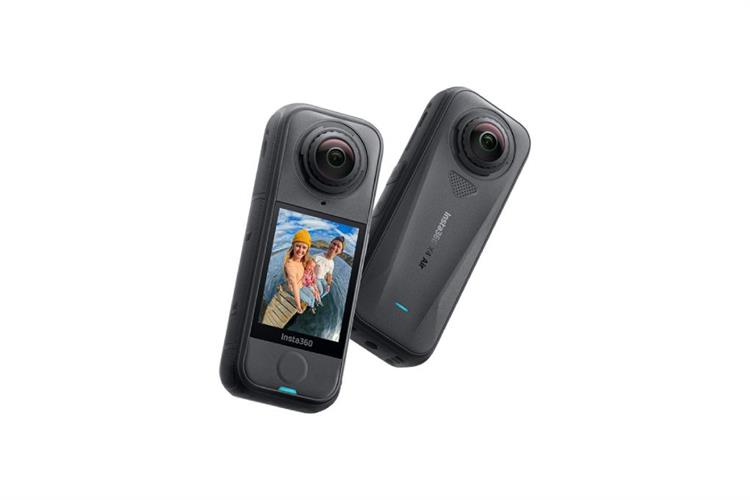 Camera hành trình Insta360 X4 Air Starter Bundle Màu Đen