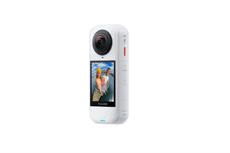 Camera hành trình Insta360 X4 Air Starter Bundle Màu Trắng