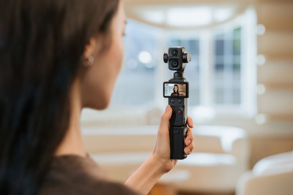 Camera kỹ thuật số DJI Osmo Pocket 4P Standard Combo_PP-041STD Màu Đen