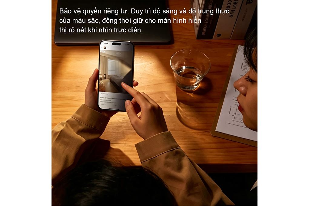 Miếng dán kính cường lực chống nhìn trộm iPhone 18 Pro Max AVA+ JC Màu Trắng