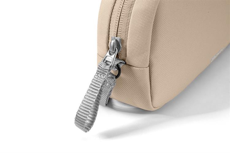 Túi phụ kiện Tomtoc Electronic Accessory Pouch 1L T12S1 Màu Màu be