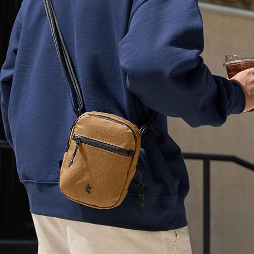 Túi đeo chéo Tomtoc X-Pac Aviator-T37 Travel Crossbody T37S1Y1 Màu Nâu