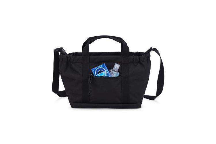 Túi xách Jansport Everyday Mini Tote 7L Đen Màu Đen