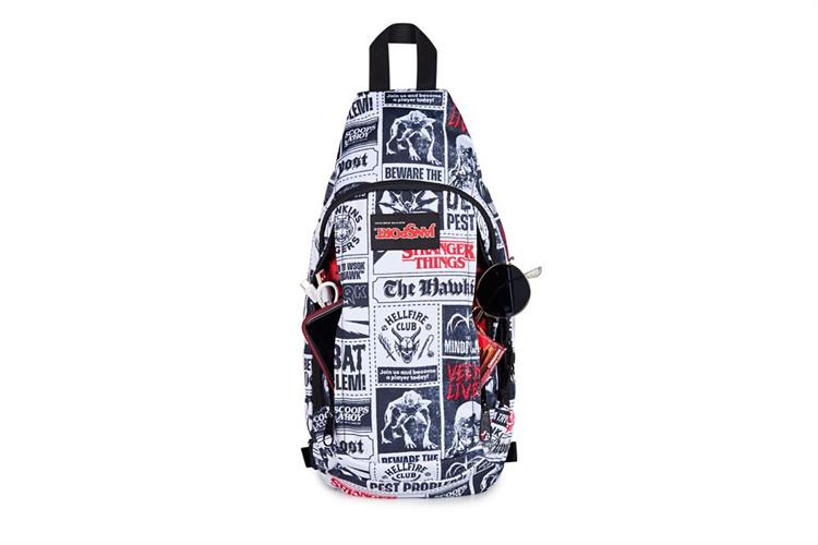Túi đeo Jansport Move Sling Hawkins Post 6L Họa Tiết Màu Đen/Trắng