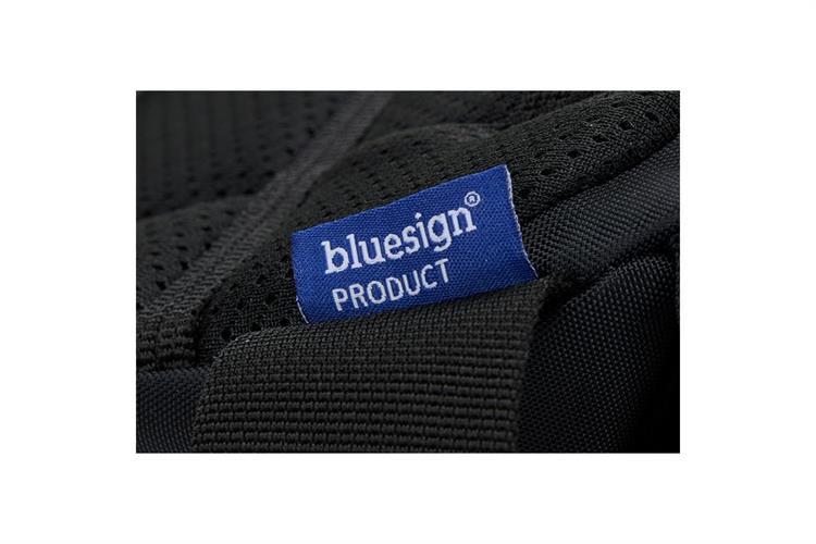 Túi đeo chéo Thule EnRoute Sling Bag 2L TESB5102 Màu Đen