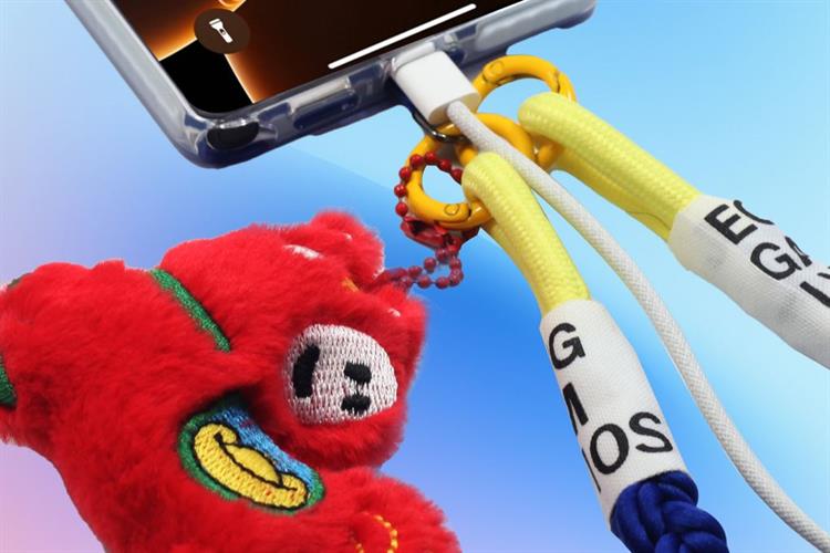 Dây Điện Thoại Đeo Tay Kèm Charm Ngựa AVA+ Xanh Navy OCLSY-05 Màu Xanh Navy