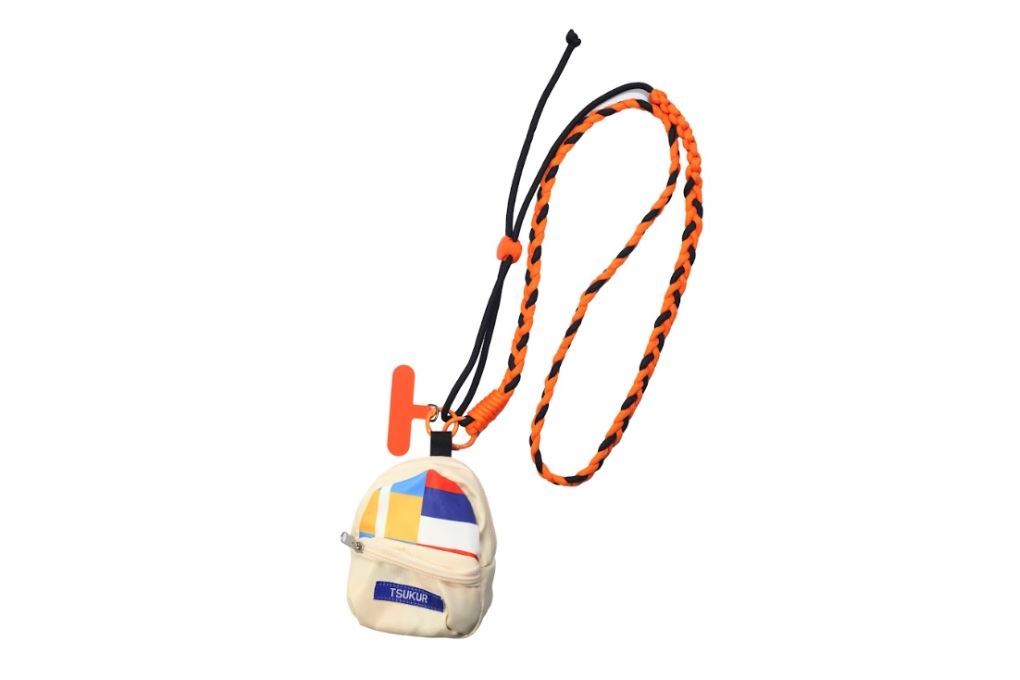 Dây Điện Thoại Đeo Chéo Kèm Charm Balo AVA+ Cam OCLLY-06 Màu Cam