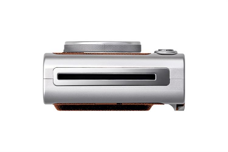 Máy chụp ảnh lấy liền Fujifilm Instax Mini Evo Nâu Màu Nâu