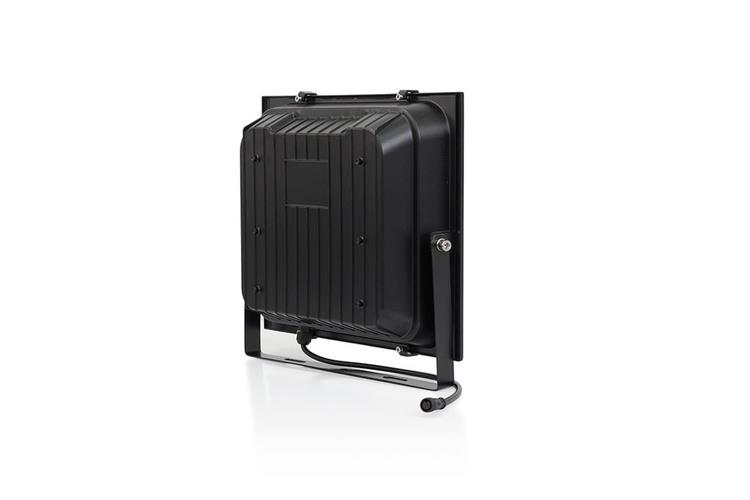 Đèn pha năng lượng mặt trời nhôm SUNTEK RP-200 16.96W Màu Đen
