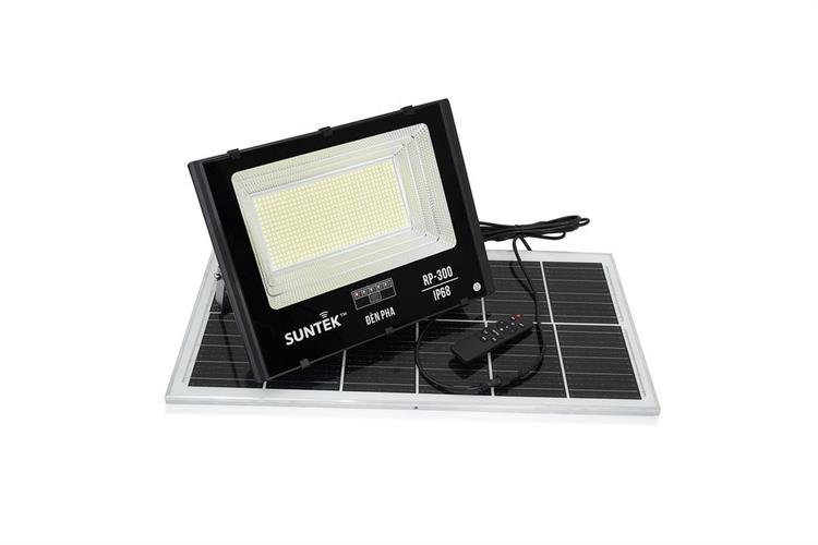 Đèn pha năng lượng mặt trời nhôm SUNTEK RP-300 19.52W Màu Đen