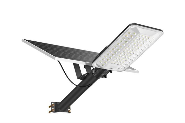 Đèn đường năng lượng mặt trời nhôm Goneo GN-A600C-AS 21W Màu Đen