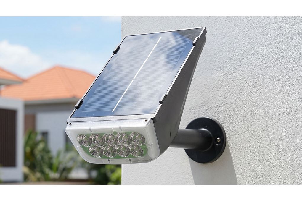 Đèn năng lượng mặt trời đa năng Modi MD-SSL-02 WW Màu Đen